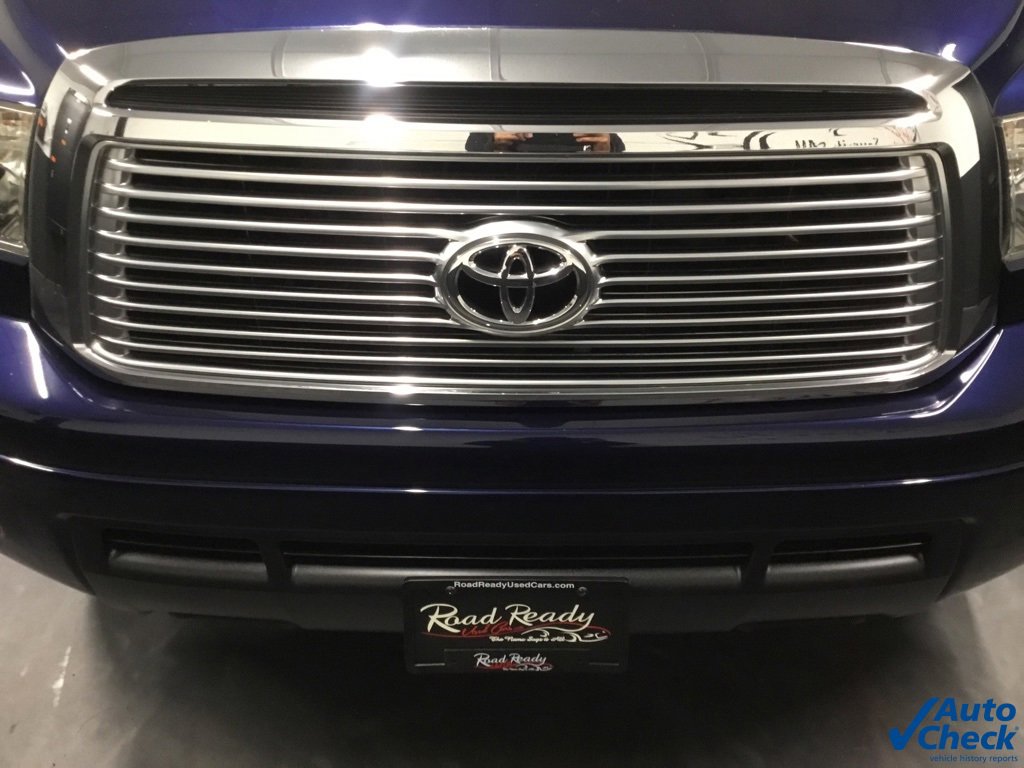 Used 2010 Toyota Tundra Limited image 24