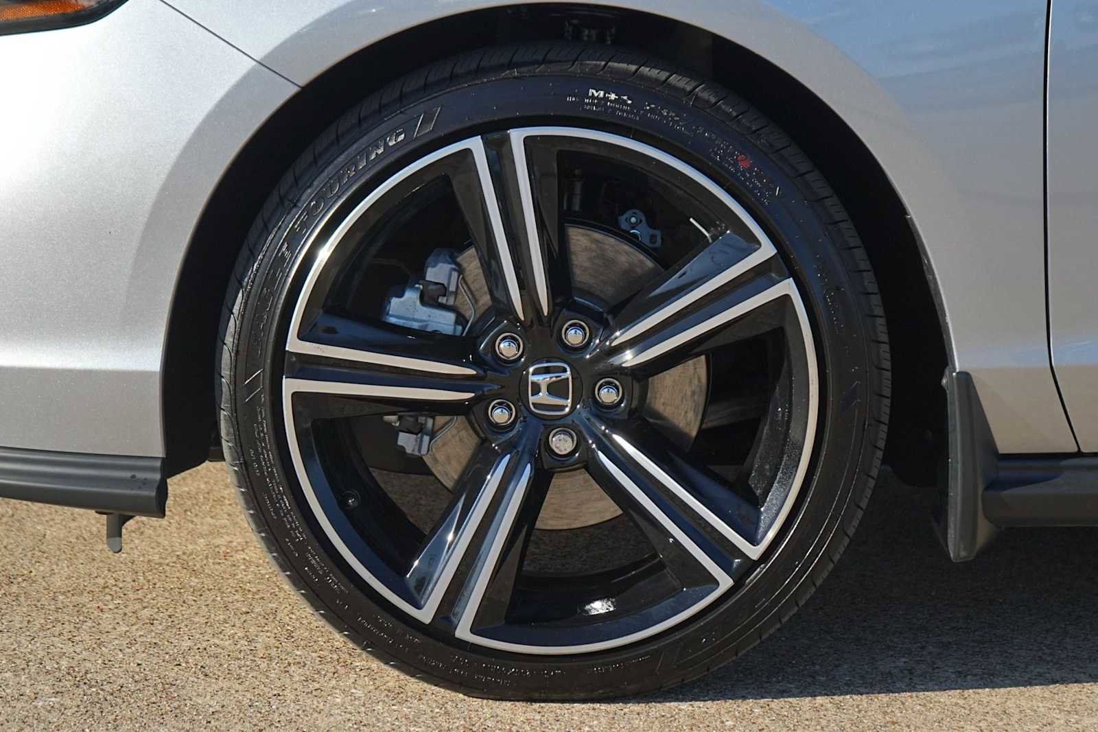 Certified 2025 Honda Accord Sport image 7