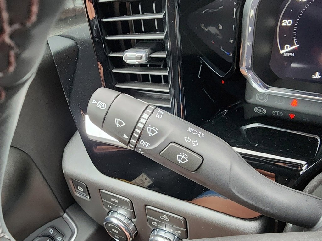 New 2026 GMC Sierra 1500 Elevation image 23