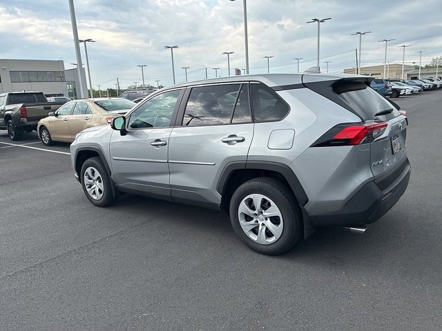 Certified 2025 Toyota RAV4 LE AWD/4WD image 11
