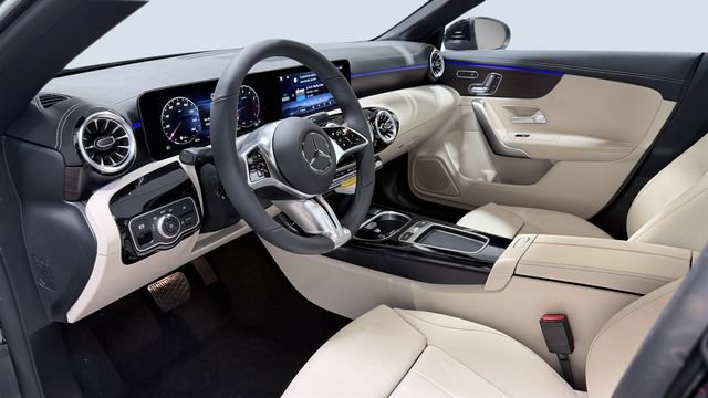 New 2026 Mercedes-Benz CLA 250 4MATIC image 5