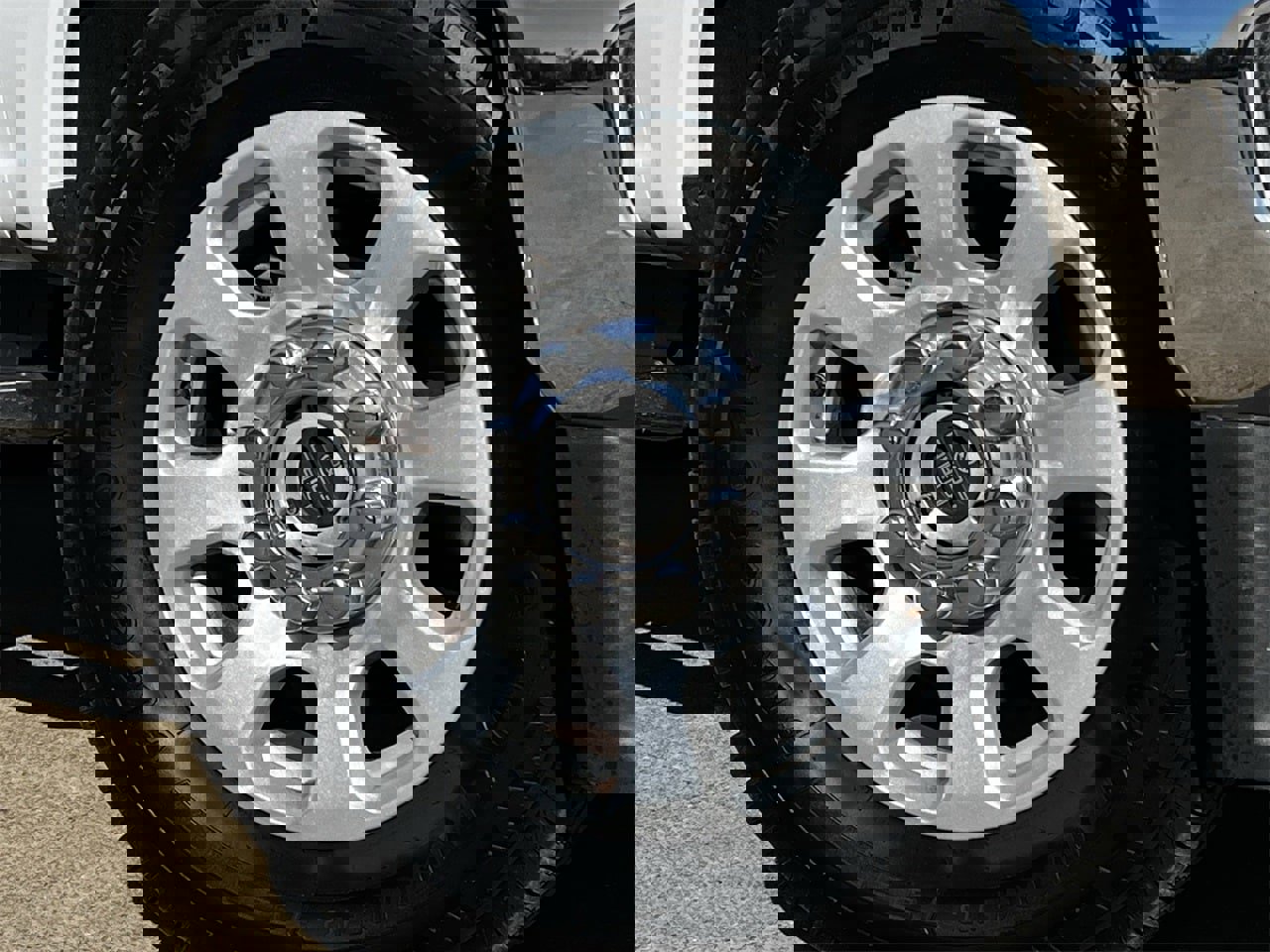 Used 2024 Ford F250 XLT image 28