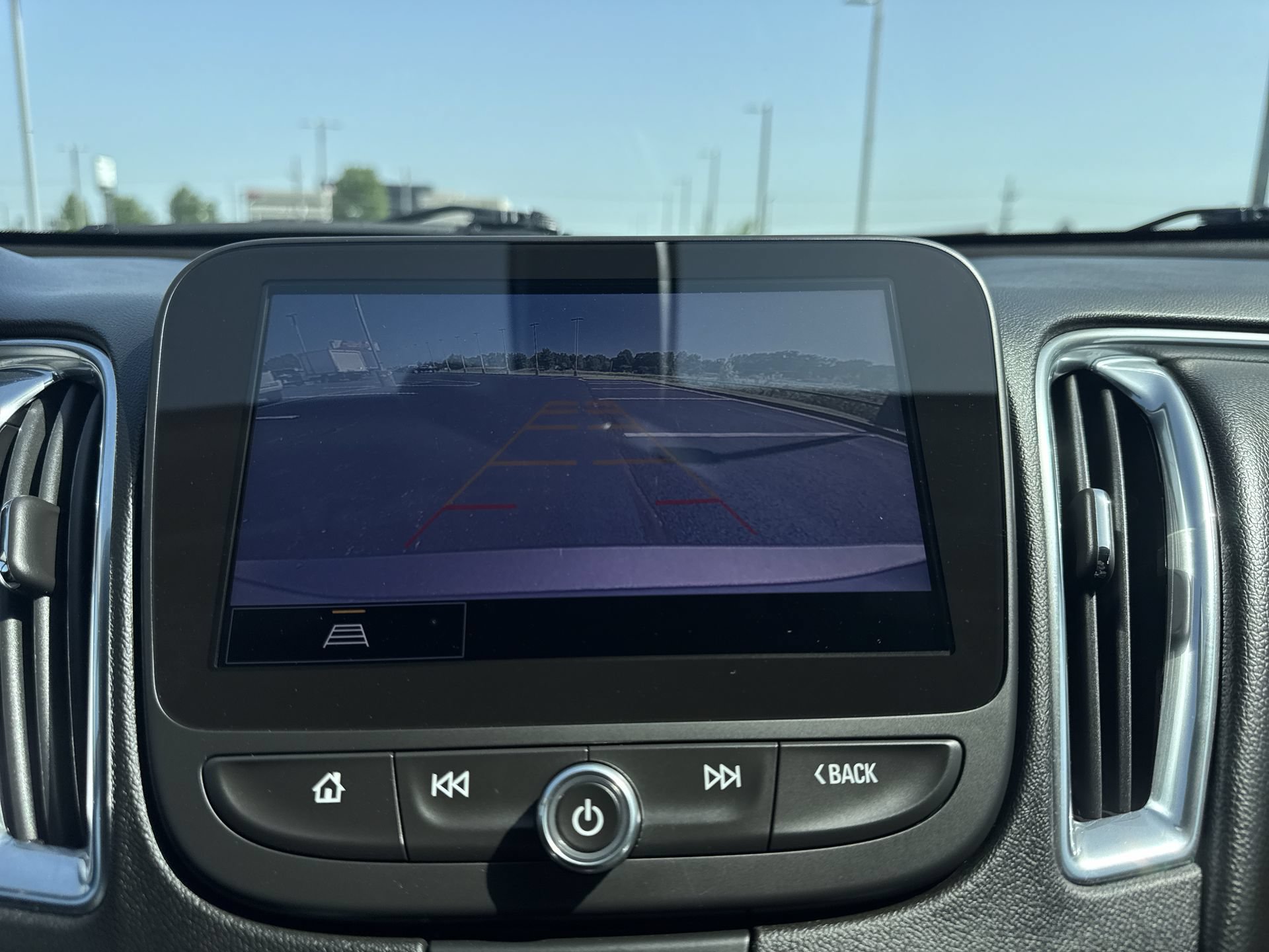 Certified 2022 Chevrolet Malibu Premier FWD image 17