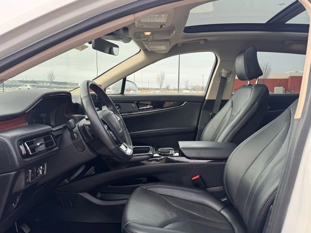 Used 2022 Lincoln Nautilus Reserve w/ Equipment Group 201A image 7