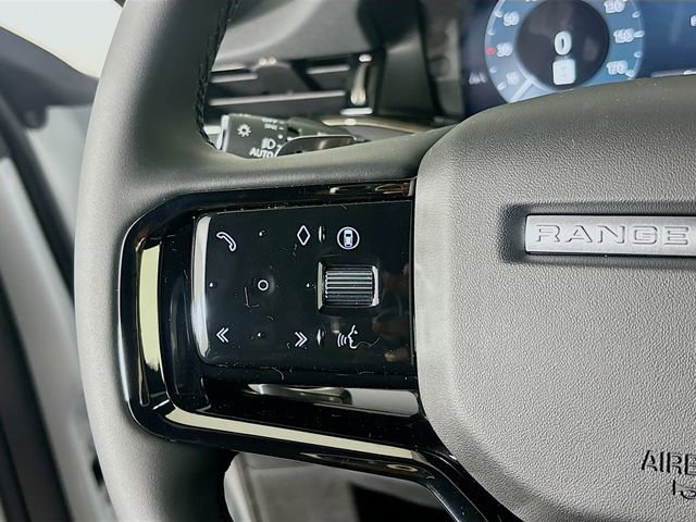 Used 2026 Land Rover Range Rover Evoque Dynamic SE AWD/4WD image 10