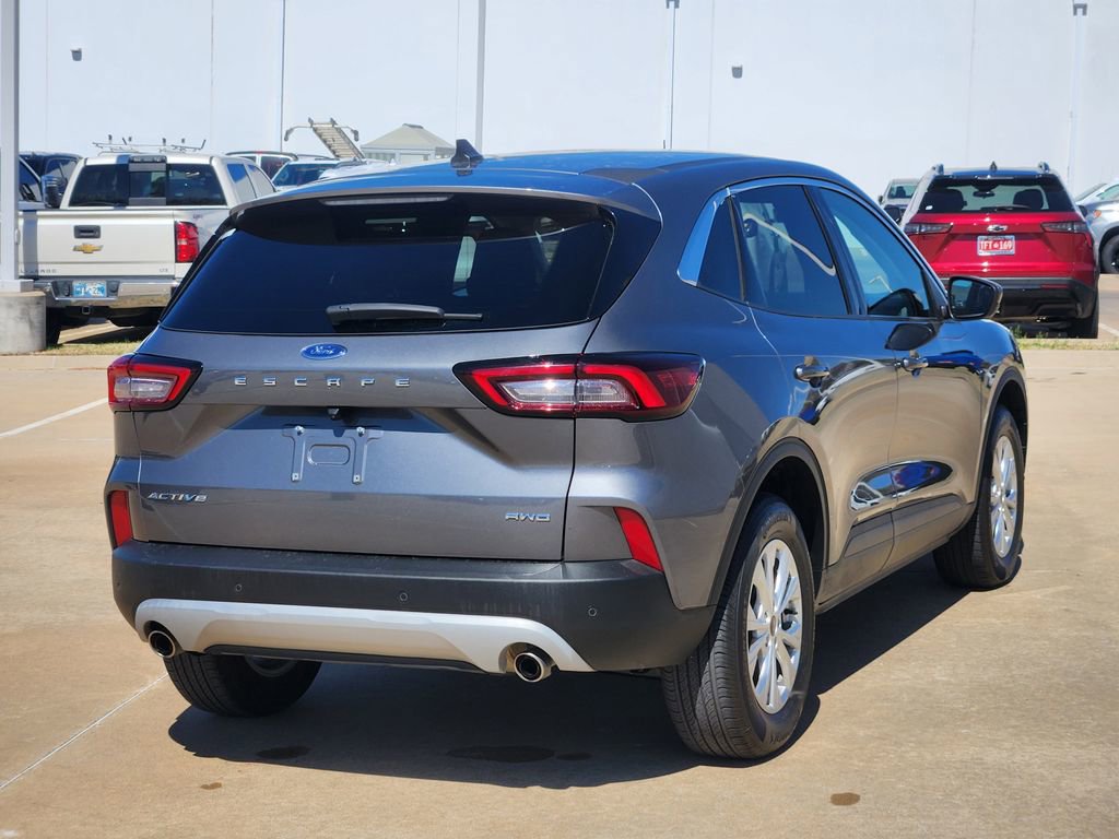 Used 2023 Ford Escape Active w/ Tech Pack #2 image 6