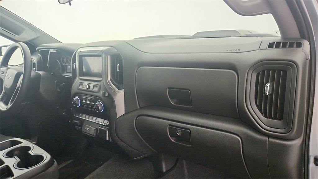 Used 2024 Chevrolet Silverado 1500 Custom Trail Boss w/ LPO, Dark Essentials Package image 31