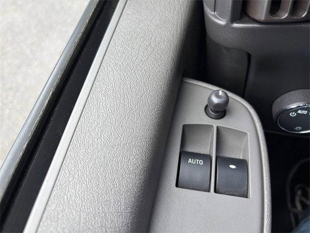 Used 2022 GMC Savana 3500 w/ Power Convenience Package image 16