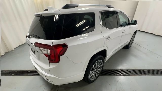 Used 2023 GMC Acadia Denali w/ Denali Ultimate Package image 8