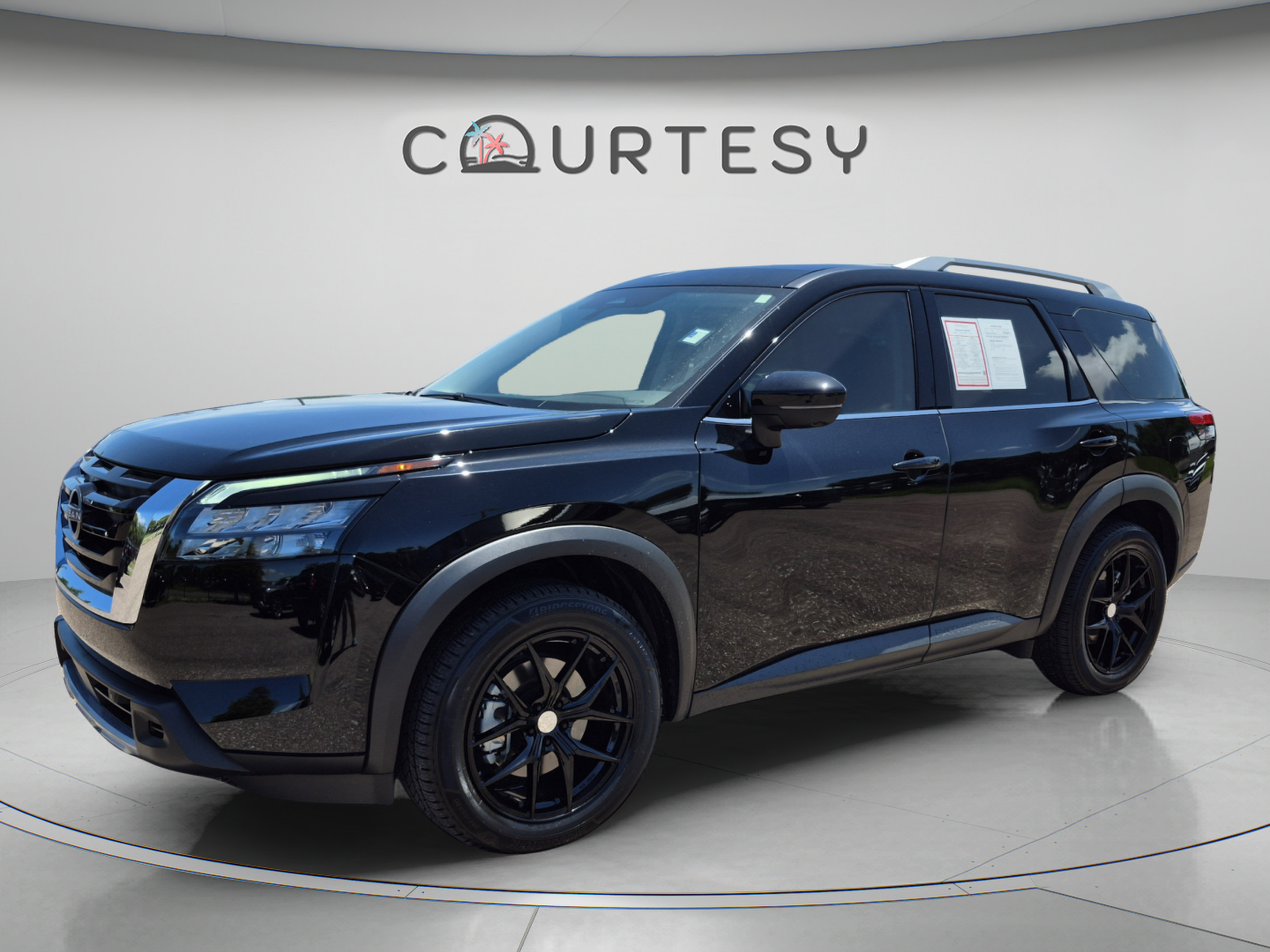 Certified 2025 Nissan Pathfinder SL FWD 360° Tour