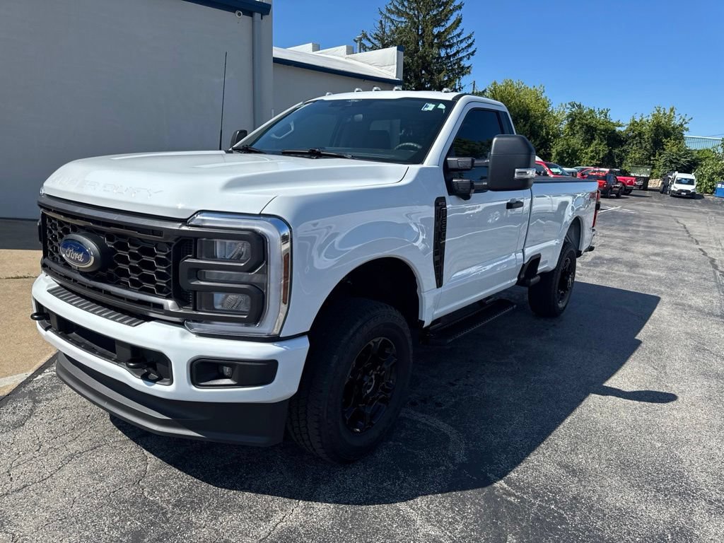 Used 2025 Ford F250 XL w/ STX Appearance Package AWD/4WD image 13