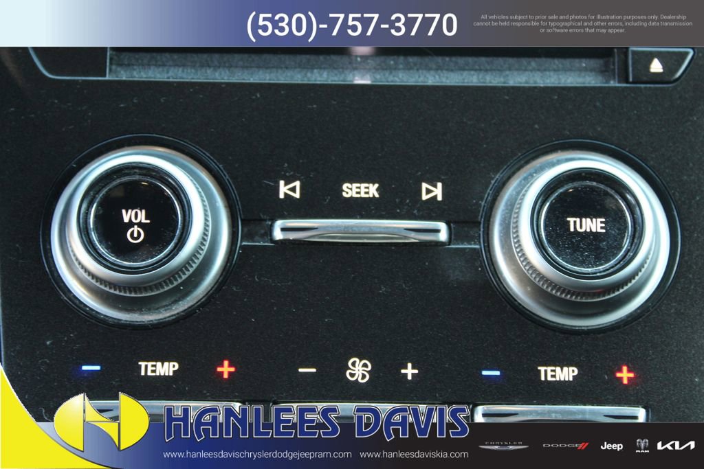 Used 2016 Lincoln MKC Select w/ Select Plus Package FWD image 22