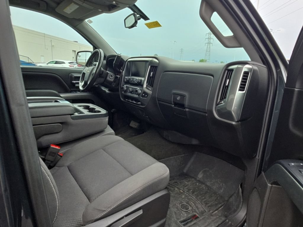 Used 2018 Chevrolet Silverado 1500 LT w/ All Star Edition AWD/4WD image 15