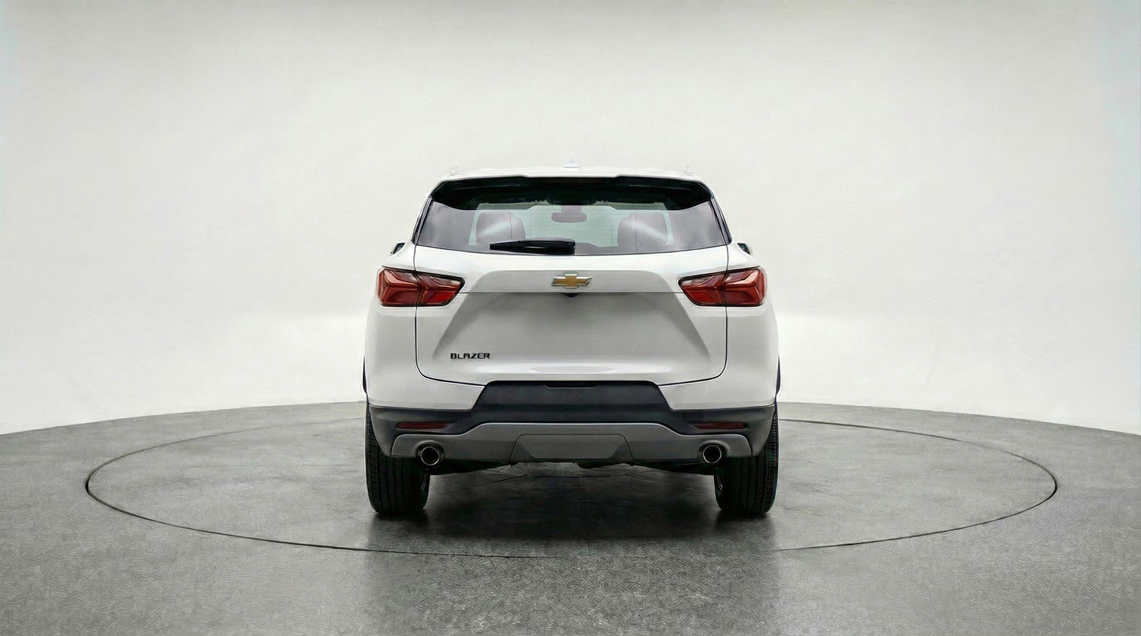 Used 2025 Chevrolet Blazer LT image 7