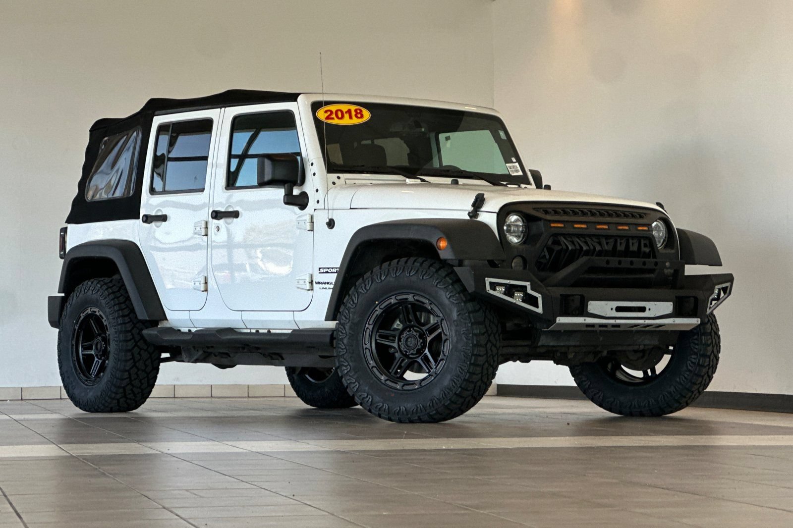 Used 2018 Jeep Wrangler Unlimited Sport S AWD/4WD image 2