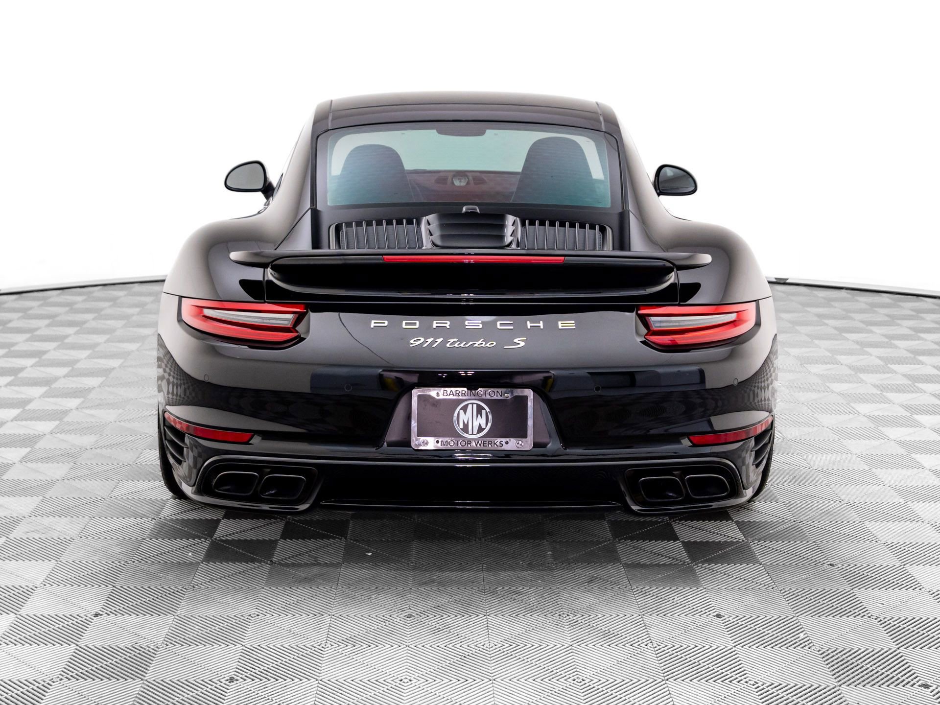 Used 2017 Porsche 911 Turbo S image 10