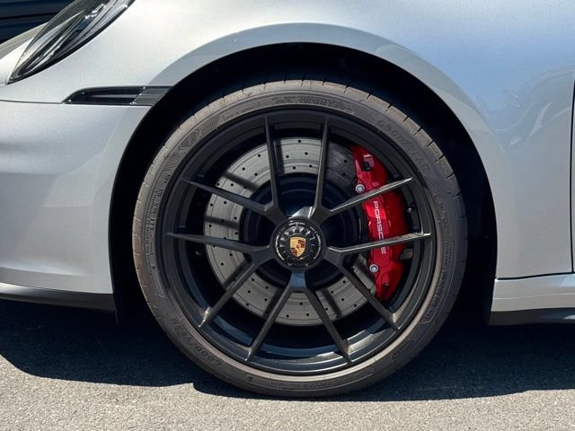 Used 2025 Porsche 911 Carrera 4 GTS AWD/4WD image 11
