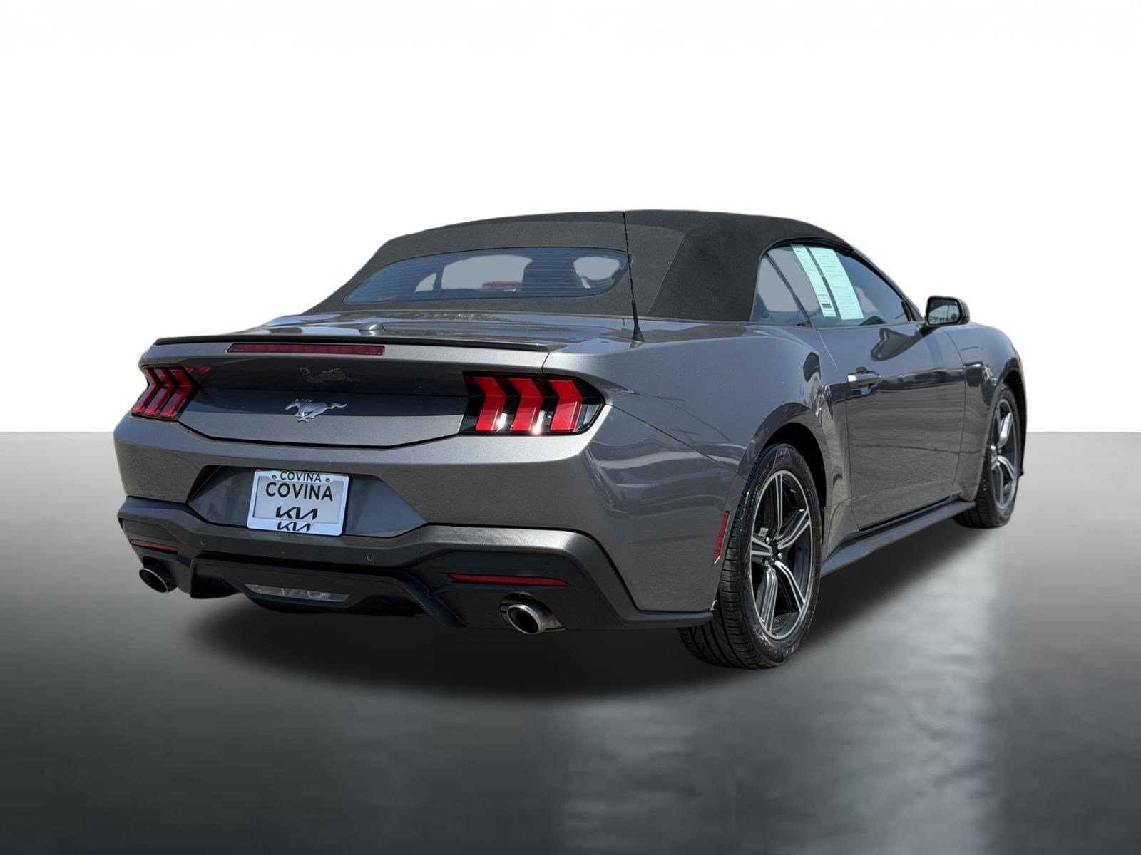 Used 2025 Ford Mustang Premium RWD image 8