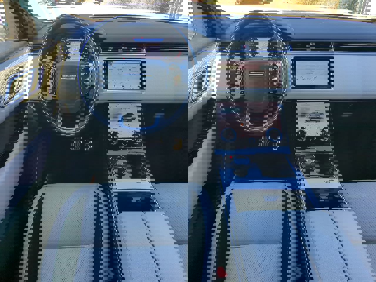 Used 2020 Land Rover Range Rover Velar R-Dynamic S image 14