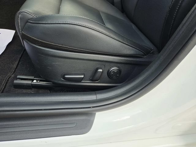 Used 2022 Kia Stinger GT-Line AWD/4WD image 30