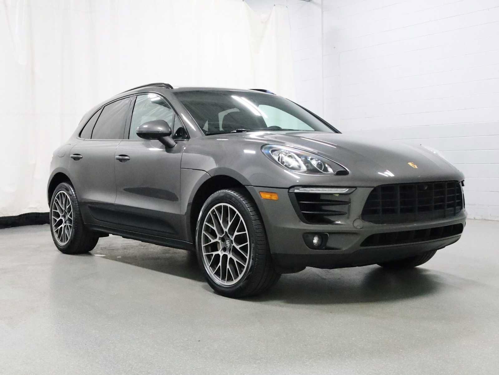 Used 2016 Porsche Macan S AWD/4WD image 13