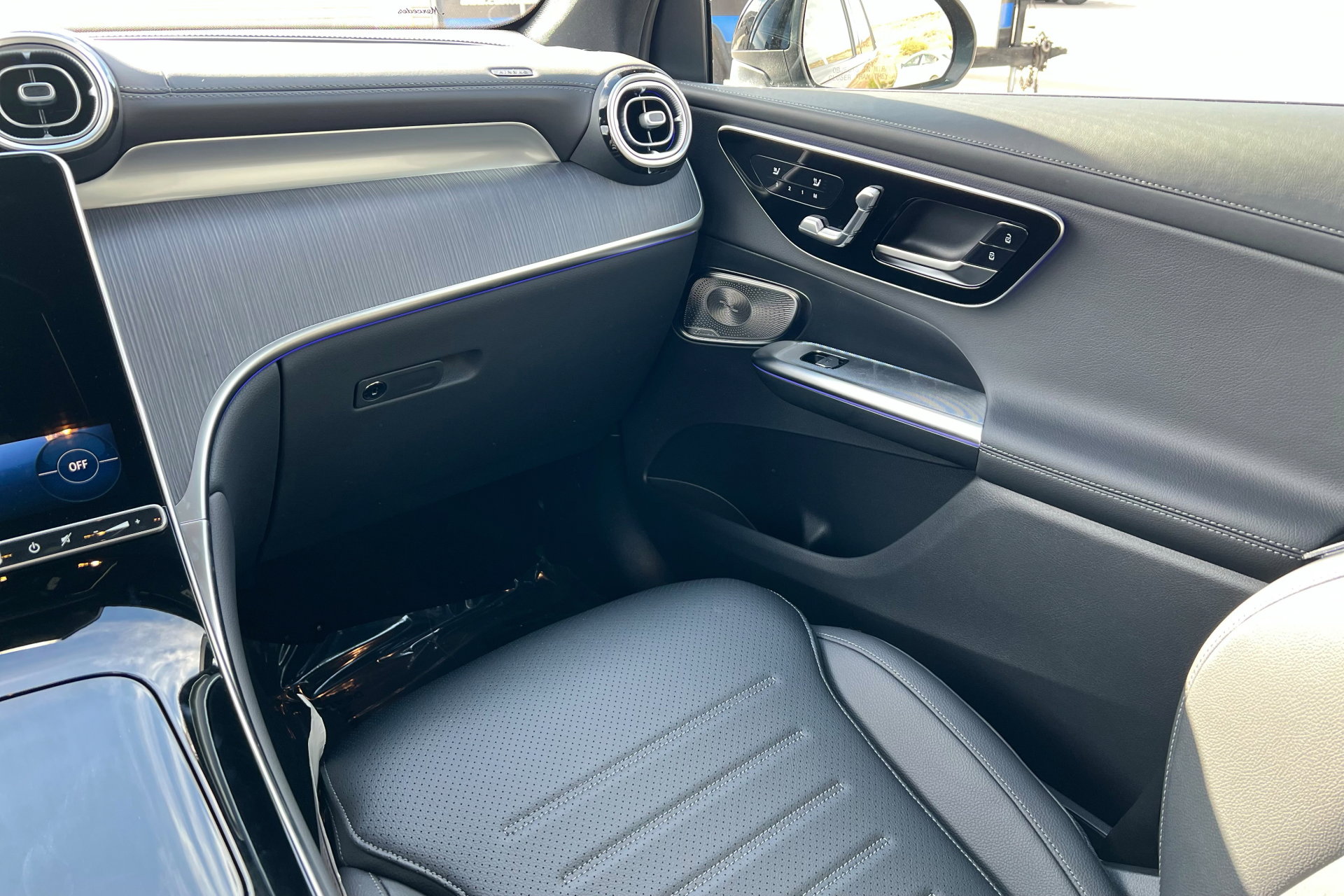 New 2026 Mercedes-Benz GLC 300 4MATIC image 10