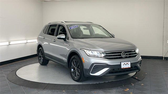 Used 2022 Volkswagen Tiguan SE