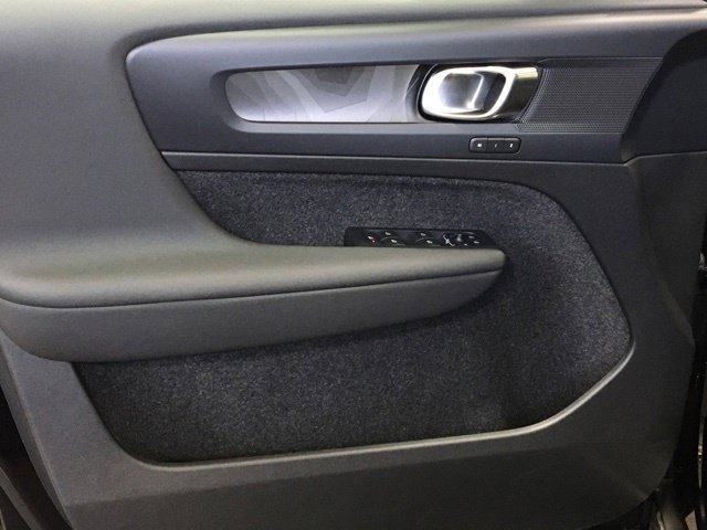 New 2024 Volvo XC40 Recharge Plus w/ Protection Package Premier RWD image 11