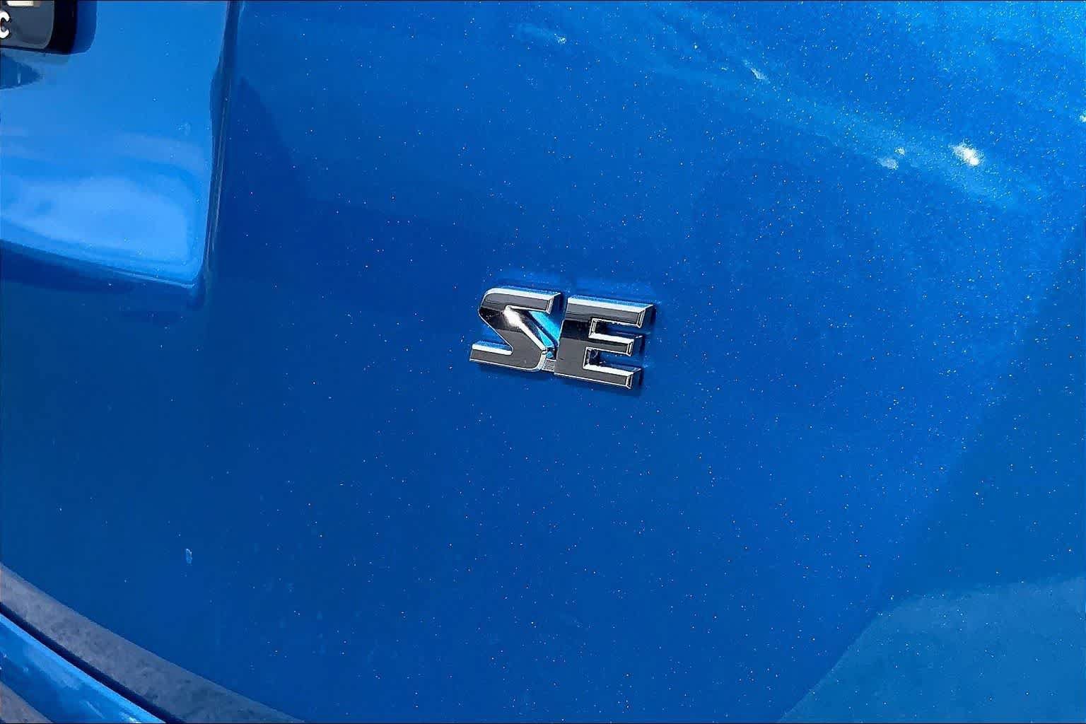 Used 2016 Toyota RAV4 SE FWD image 7