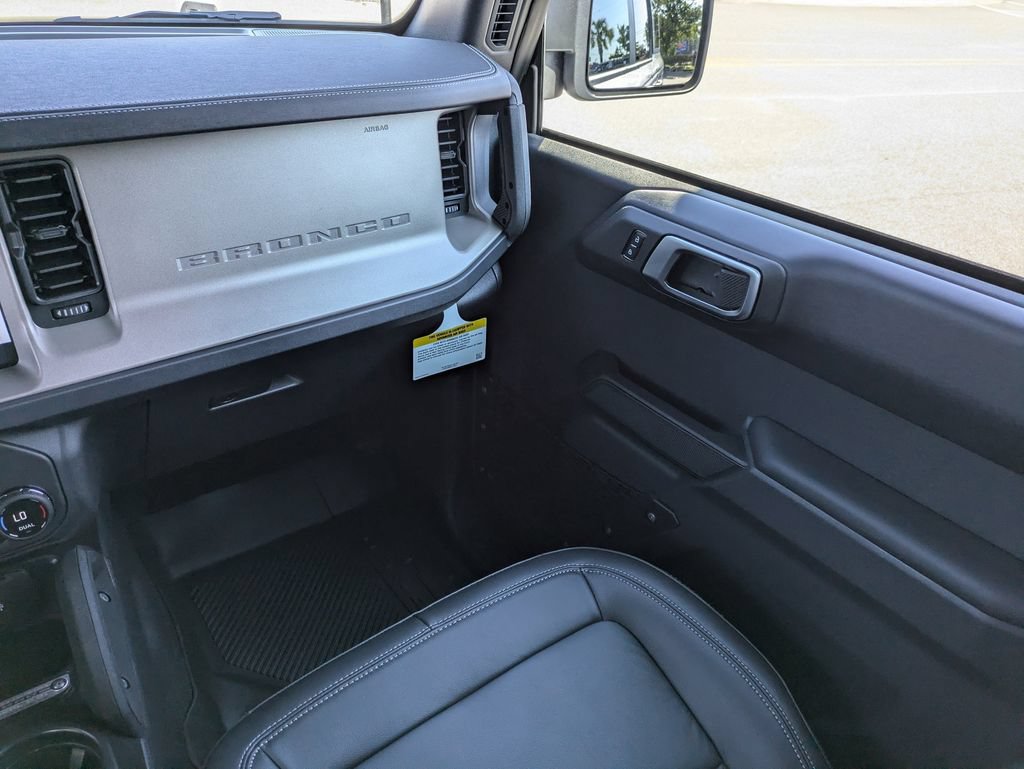 New 2026 Ford Bronco Outer Banks w/ Sasquatch Package AWD/4WD image 17