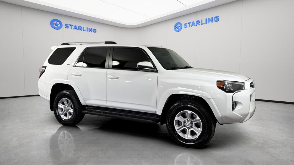 Used 2019 Toyota 4Runner SR5 AWD/4WD image 12