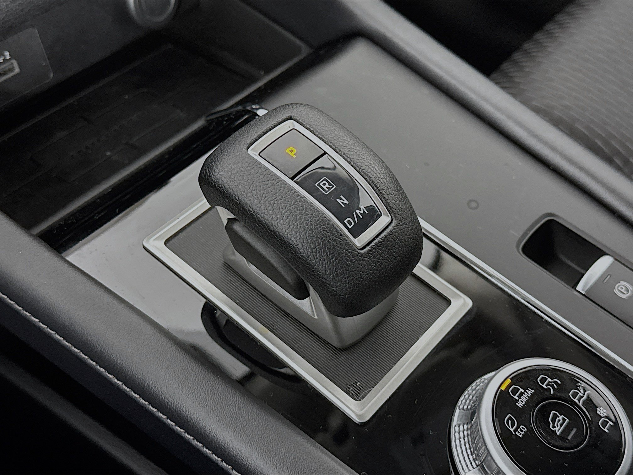 Used 2023 Mitsubishi Outlander ES FWD image 16
