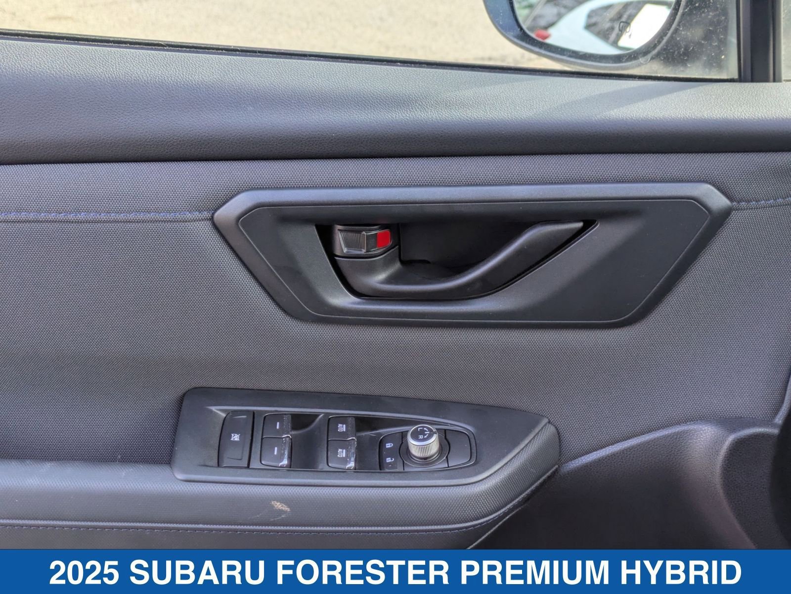 Certified 2025 Subaru Forester Premium AWD/4WD image 13