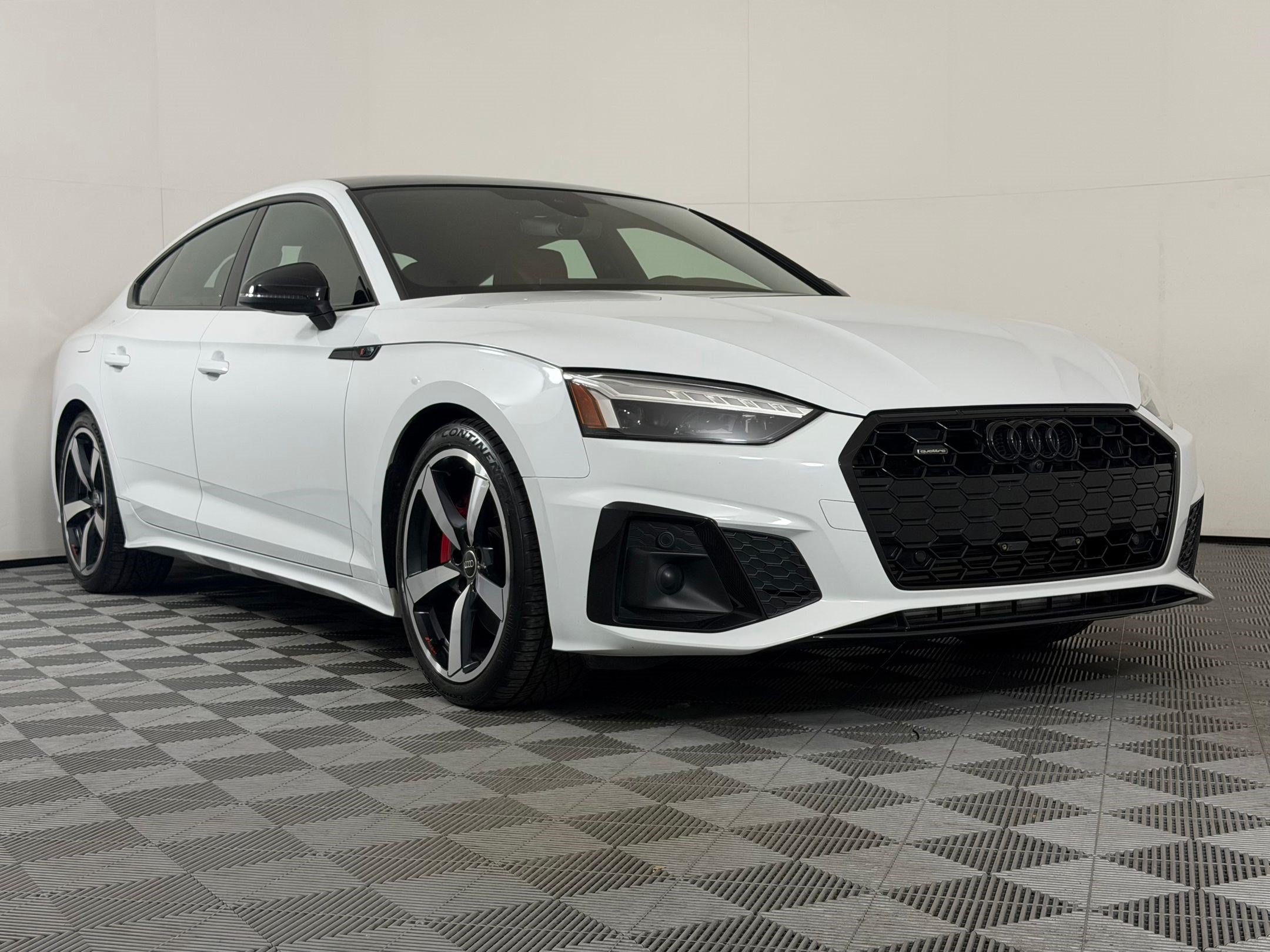 Used 2023 Audi A5 2.0T Premium Plus w/ Premium Plus AWD/4WD image 7