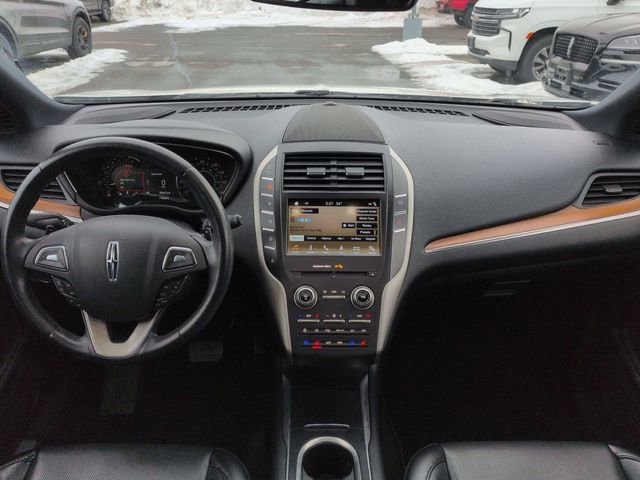 Used 2019 Lincoln MKC Reserve image 17