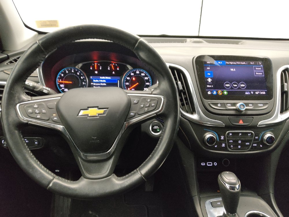 Used 2020 Chevrolet Equinox Premier FWD image 22