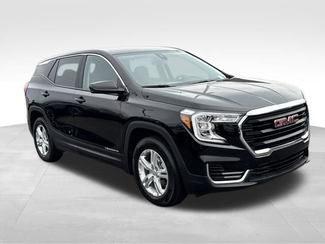 Used 2024 GMC Terrain SLE image 7