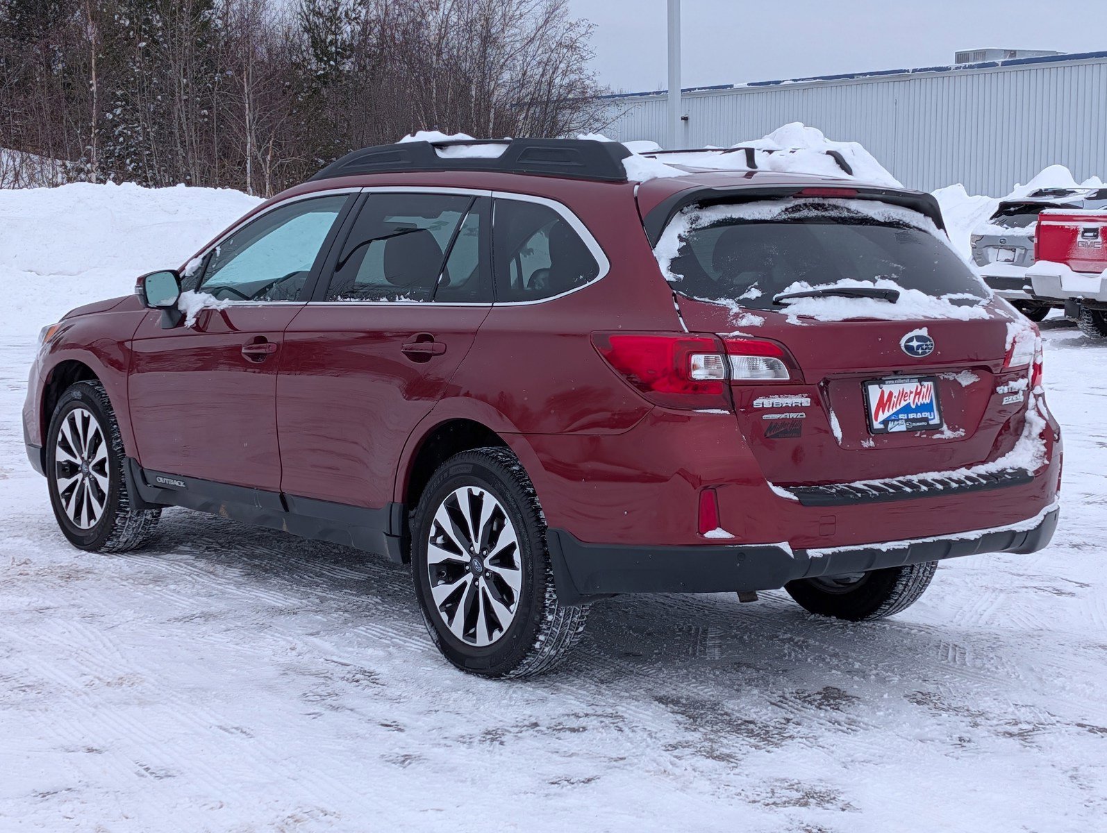 Used 2017 Subaru Outback 2.5i Limited image 5