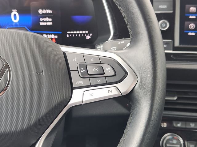 Used 2024 Volkswagen Jetta SE FWD image 23