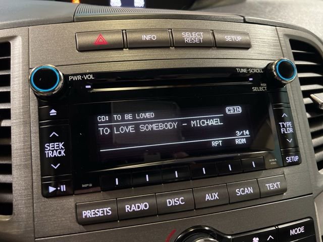 Used 2012 Toyota Venza XLE image 31