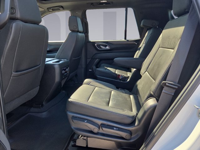 Used 2023 Chevrolet Tahoe LT w/ LT Signature Plus Package AWD/4WD image 16