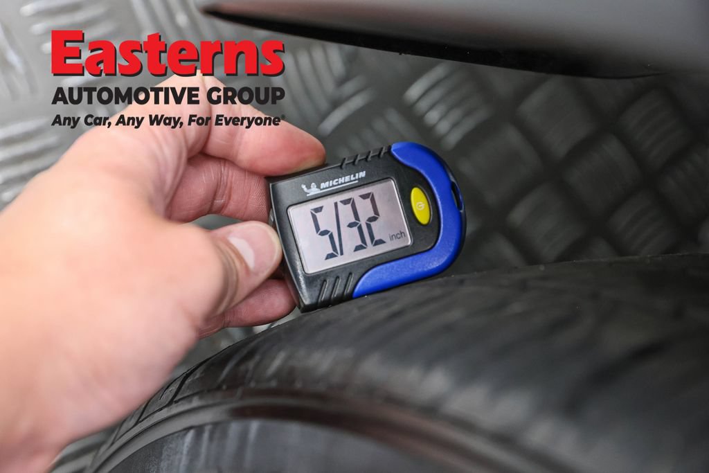 Used 2023 Nissan Murano SL AWD/4WD image 30