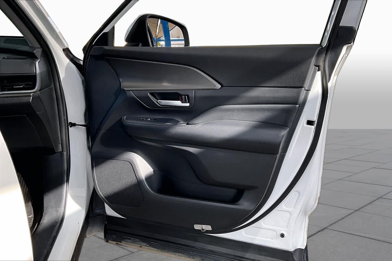 Used 2024 Toyota Grand Highlander AWD image 23