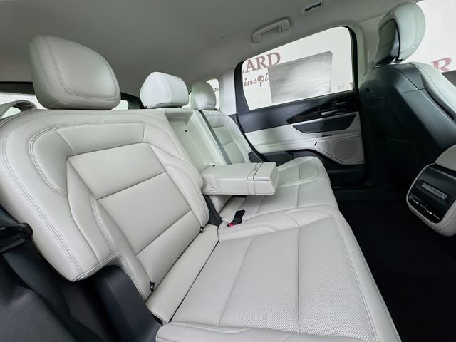 New 2026 Lincoln Nautilus Premier image 26