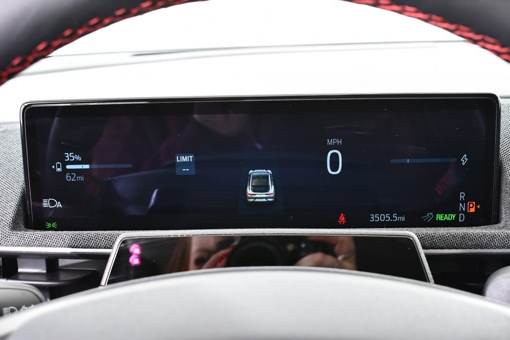 Used 2025 Ford Mustang Mach-E Premium w/ Sport Appearance Package image 26