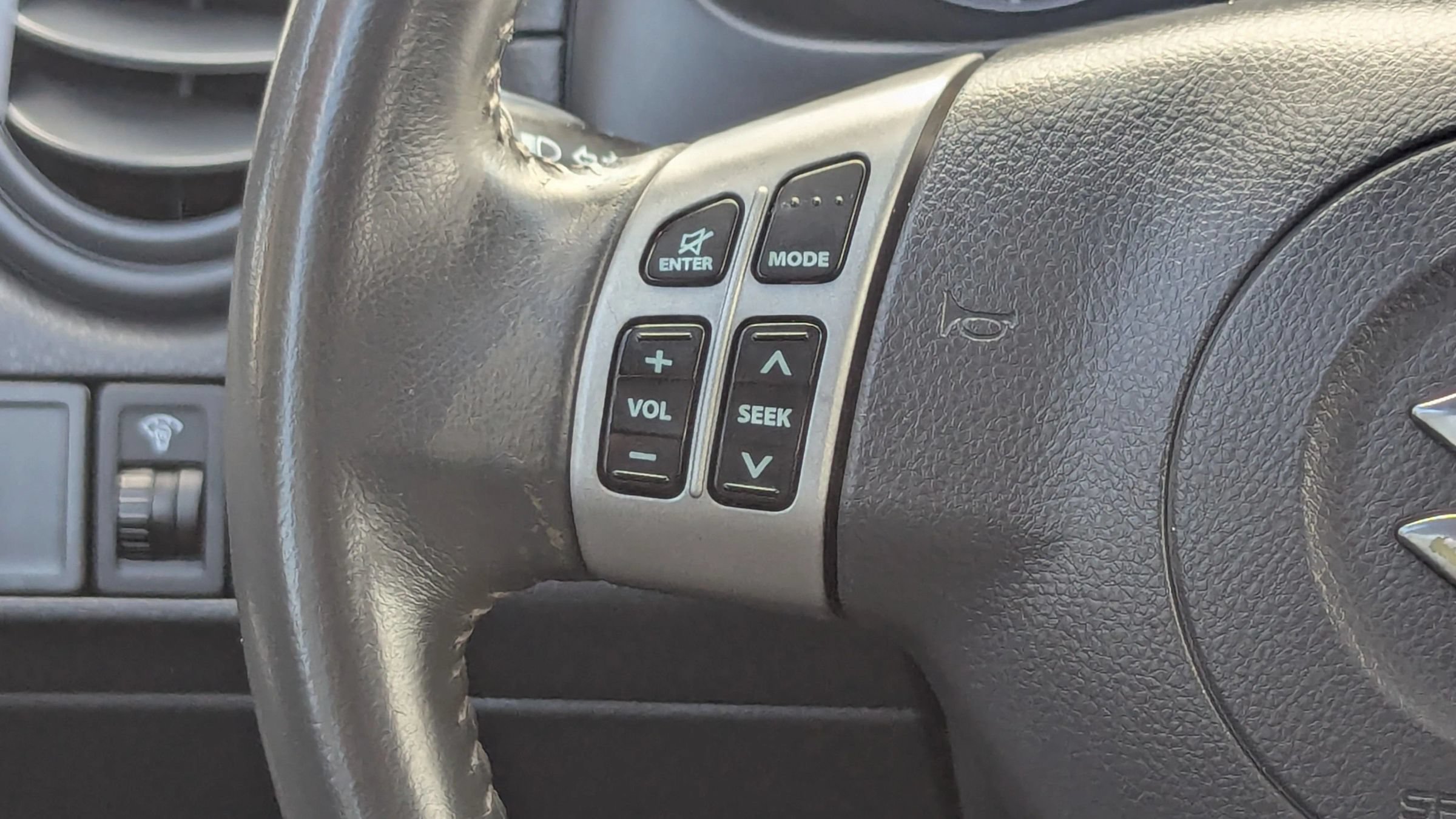 Used 2008 Suzuki SX4 AWD Hatchback image 18