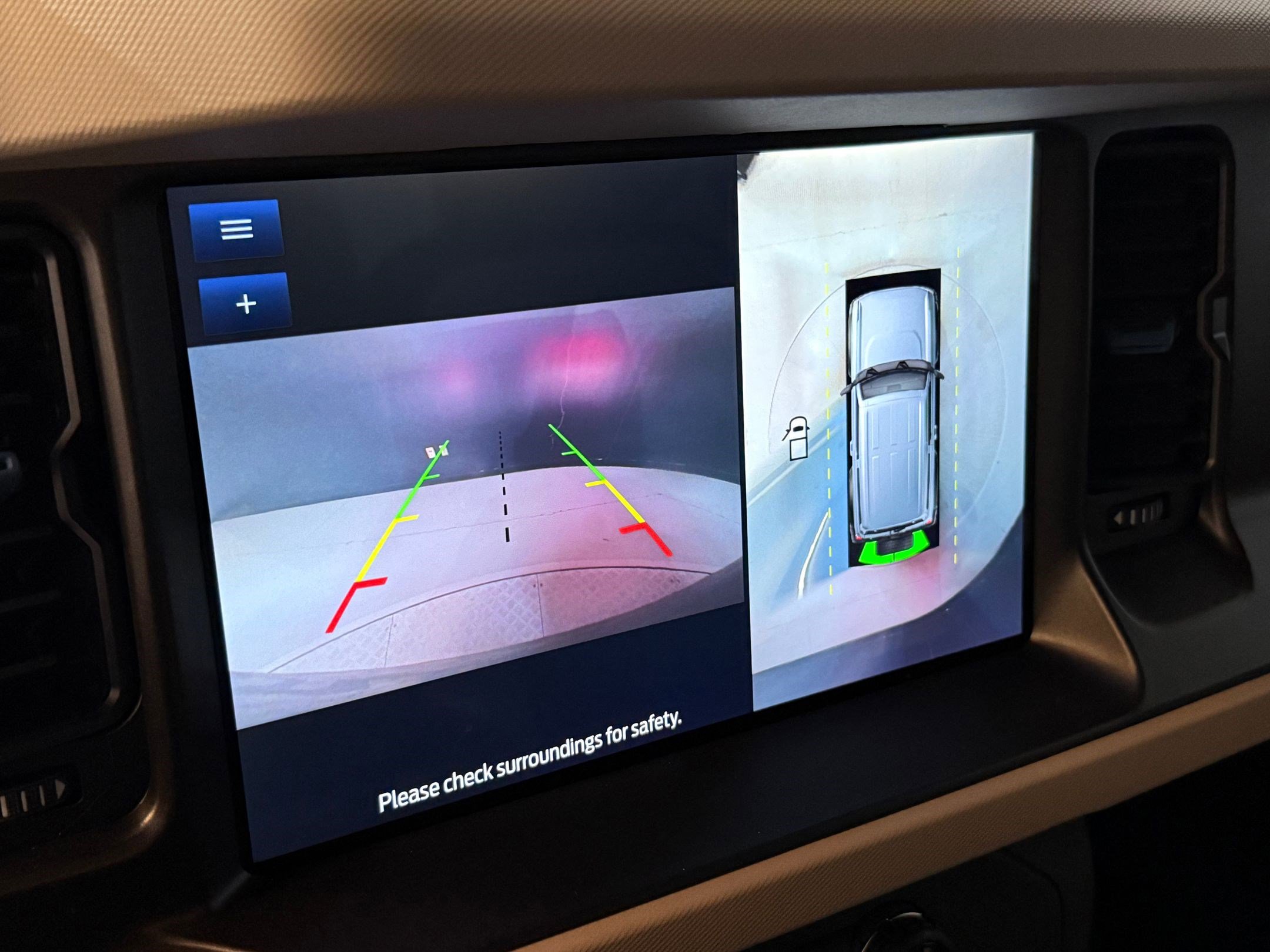 Used 2023 Ford Bronco Wildtrak image 29