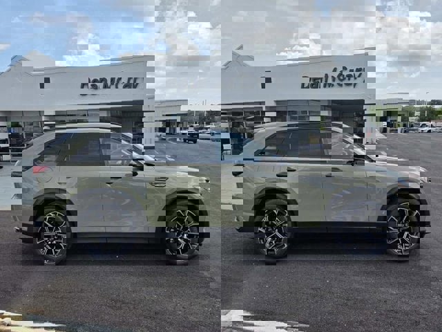 New 2025 MAZDA CX-70 Plug-In Hybrid w/ Premium Plus image 2