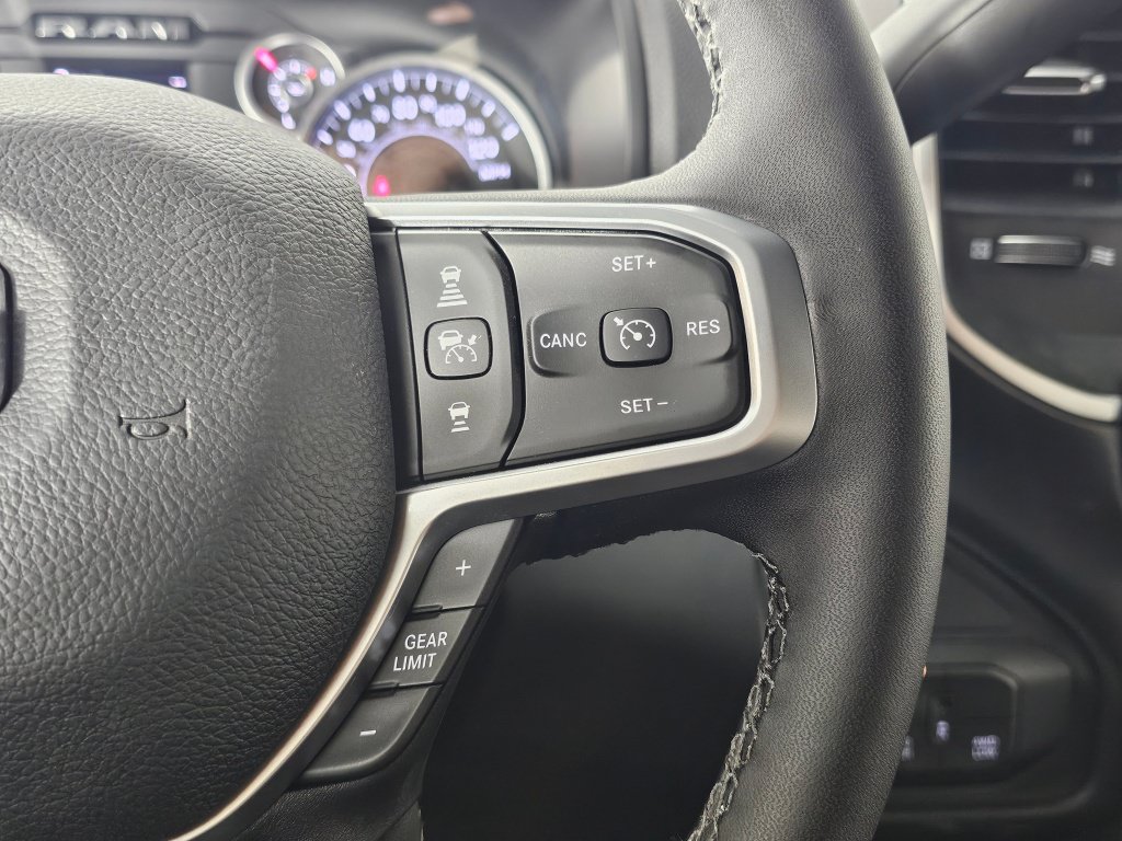 New 2026 RAM 3500 Big Horn AWD/4WD image 25