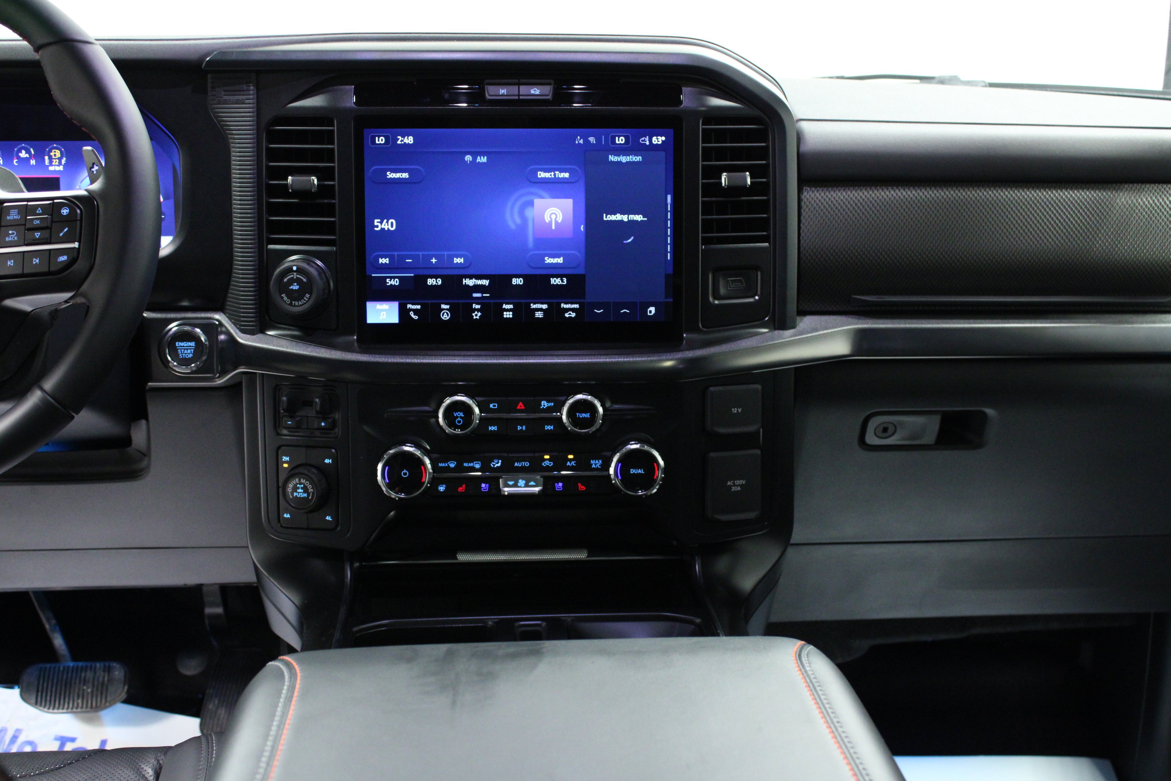 Used 2025 Ford F150 Raptor AWD/4WD image 18